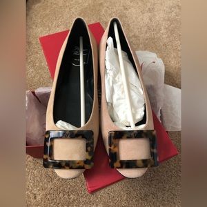 New!! Roger Vivier Flats Size 36.5